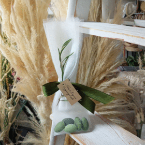 Μπομπονιέρα τούλι με σατέν κορδέλα & κλαδί ελιάς