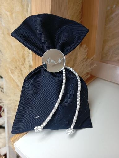 Μπομπονιέρα Γάμου πουγκί σατέν σε μπλε navy