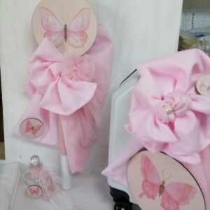 Χειροποίητο πακέτο βάπτισης για κορίτσι με θέμα την πεταλουδα