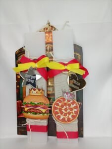 πασχαλινη λαμπαδα με πλατη  {pizza-berger }