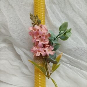 Πασχαλινη λαμπαδα κηρήθρας {Ρομαντικη}