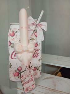 -Πασχαλινη λαμπαδα & {waχ melts} με πλατη Χαριτωμενο Αναψυκτικο