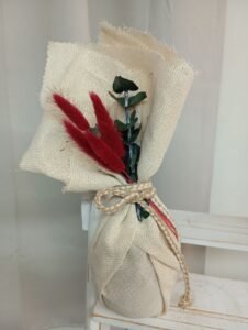 Σοκολατενιο Πασχαλινο Αυγο Στολισμενο